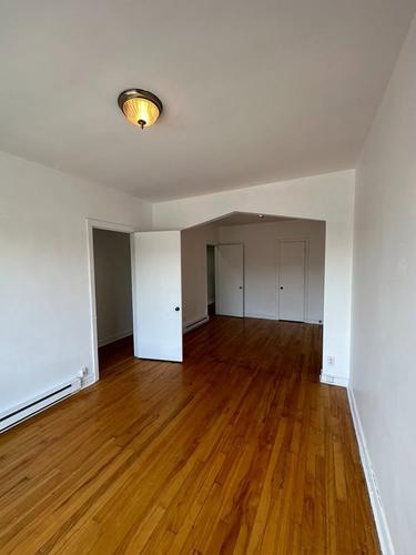 1 bedroom apartment for rent in Montreal - Villeray–Saint-Michel–Parc-Extension — photo 2