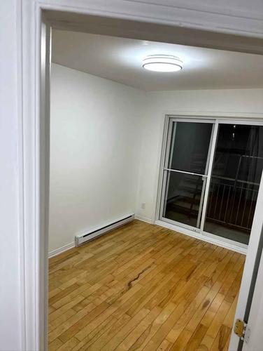 Appartement de 2 chambres à louer à Montreal - Villeray–Saint-Michel–Parc-Extension — photo 4