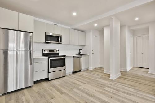 2 bedrooms apartment for rent in Montreal - Villeray–Saint-Michel–Parc-Extension — photo 3