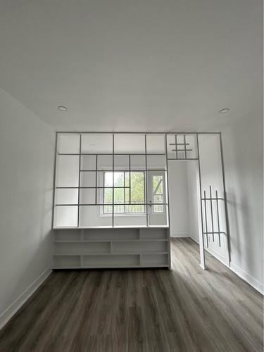 Studio à louer à Montreal - Villeray–Saint-Michel–Parc-Extension — photo 10
