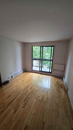 2 bedrooms apartment for rent in Laval — photo 7