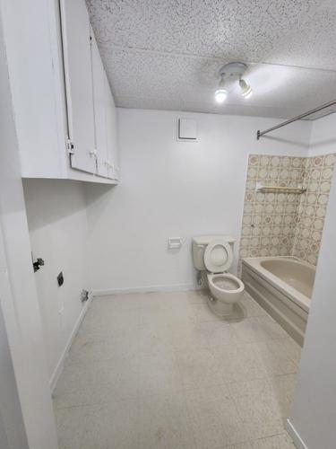 3 bedrooms apartment for rent in Sherbrooke — photo 8