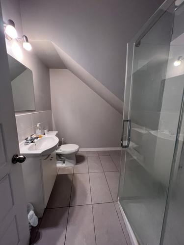5 bedrooms apartment for rent in Montreal - Le Plateau-Mont-Royal — photo 18