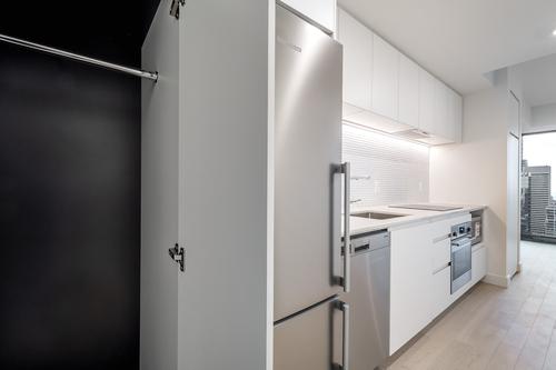 1 bedroom apartment for rent in Montreal - Ville-Marie — photo 5