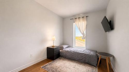3 bedrooms apartment for rent in Laval — photo 11