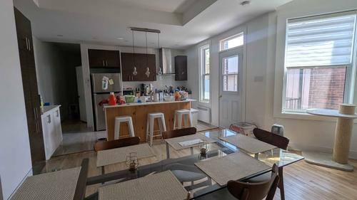 4 bedrooms apartment for rent in Montreal - Le Plateau-Mont-Royal — photo 2