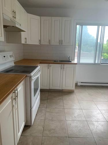 Appartement de 2 chambres à louer à Longueuil — photo 2