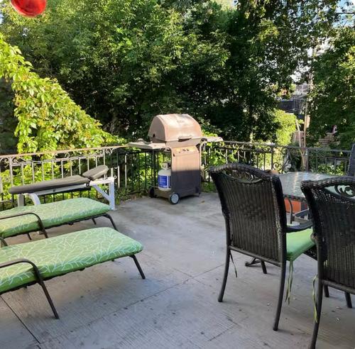 5 bedrooms apartment for rent in Montreal - Ville-Marie — photo 10