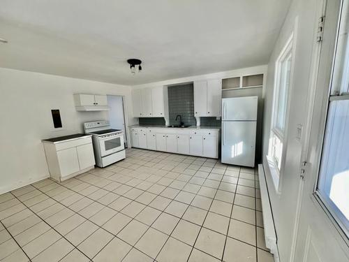 2 bedrooms apartment for rent in Sherbrooke — photo 11