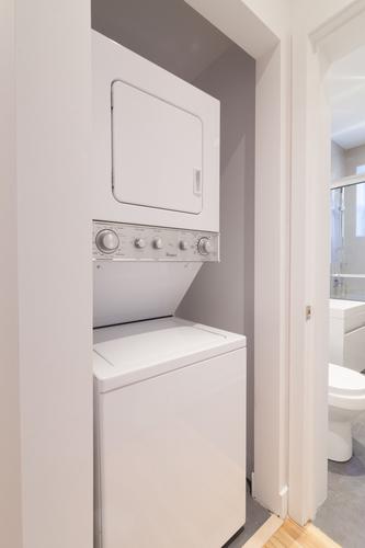 2 bedrooms apartment for rent in Montreal - Ville-Marie — photo 6