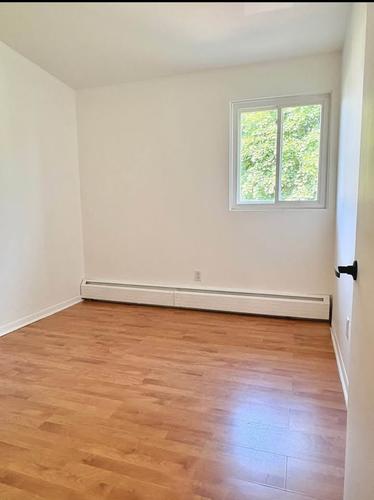 3 bedrooms apartment for rent in Sherbrooke — photo 5