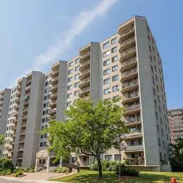 1 bedroom apartment for rent in Montreal - Saint-Laurent — photo 9