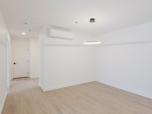 2 bedrooms apartment for rent in Sherbrooke — photo 5