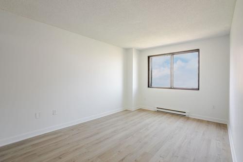 1 bedroom apartment for rent in Montreal - Saint-Laurent — photo 4