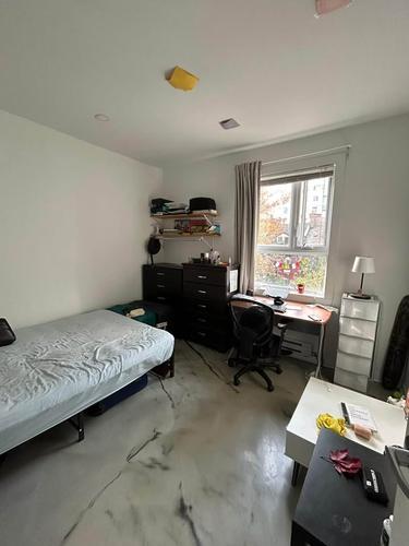 4 bedrooms apartment for rent in Montreal - Ville-Marie — photo 8