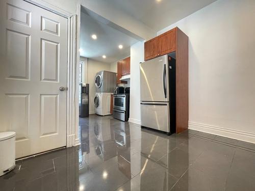 5 bedrooms apartment for rent in Montreal - Le Plateau-Mont-Royal — photo 15