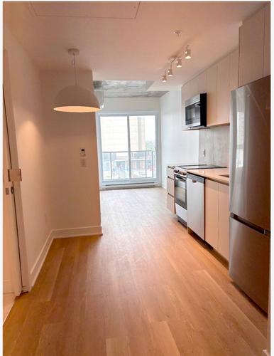Appartement de 1 chambre à louer à Longueuil — photo 3