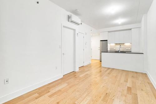 2 bedrooms apartment for rent in Montreal - Ville-Marie — photo 3