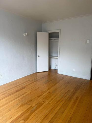 Studio for rent in Montreal - Côte-des-Neiges–Notre-Dame-de-Grâce — photo 4
