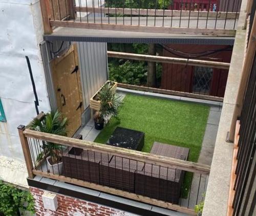 4 bedrooms apartment for rent in Montreal - Le Plateau-Mont-Royal — photo 6