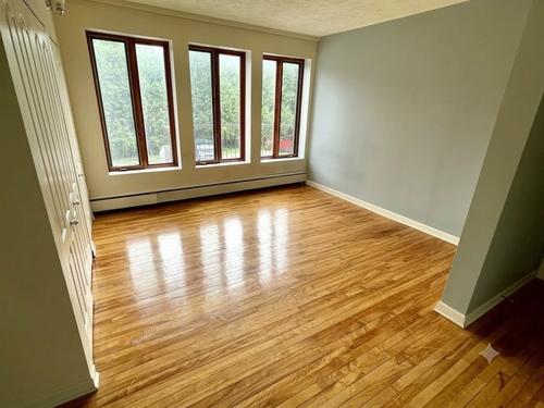 2 bedrooms apartment for rent in Sherbrooke — photo 4