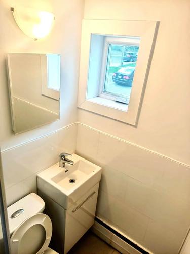 2 bedrooms apartment for rent in Sherbrooke — photo 8