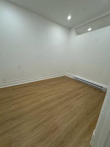 2 bedrooms apartment for rent in Montreal - Le Plateau-Mont-Royal — photo 12