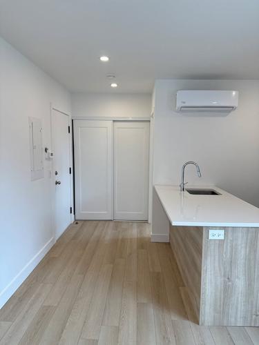 Studio for rent in Sherbrooke — photo 6