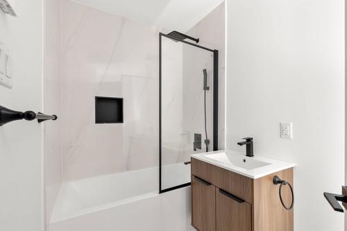 1 bedroom apartment for rent in Montreal - Ville-Marie — photo 7