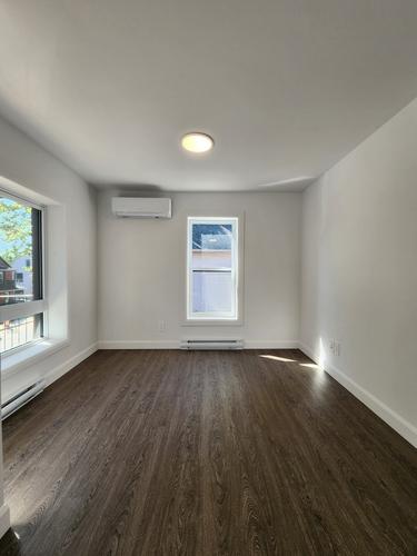 2 bedrooms apartment for rent in Sherbrooke — photo 8