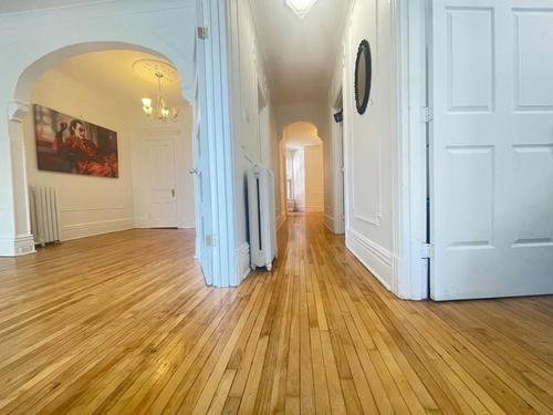 5 bedrooms apartment for rent in Montreal - Le Plateau-Mont-Royal — photo 4