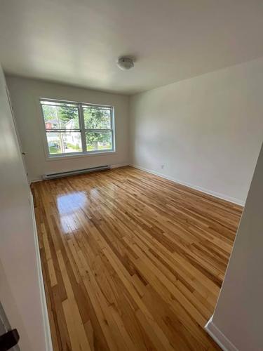 Appartement de 3 chambres à louer à Sherbrooke — photo 2