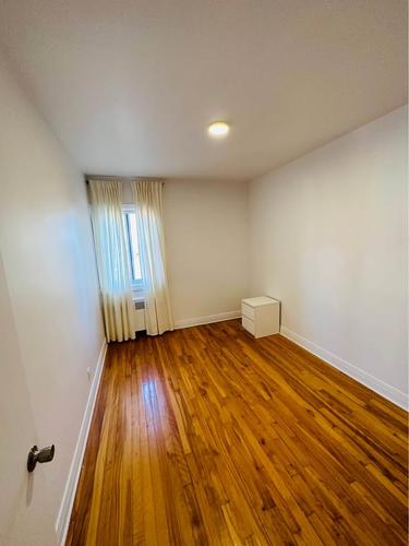 2 bedrooms apartment for rent in Montreal - Le Plateau-Mont-Royal — photo 3