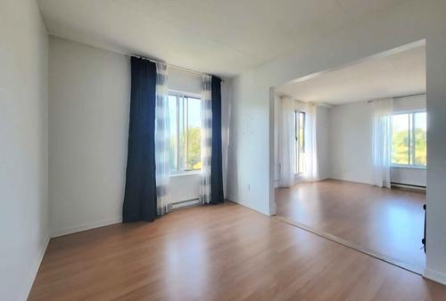 Appartement de 2 chambres à louer à Laval — photo 3