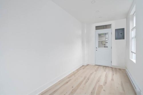 2 bedrooms apartment for rent in Montreal - Le Plateau-Mont-Royal — photo 8