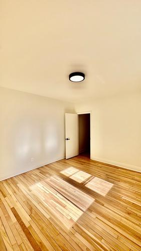 2 bedrooms apartment for rent in Montréal — photo 14