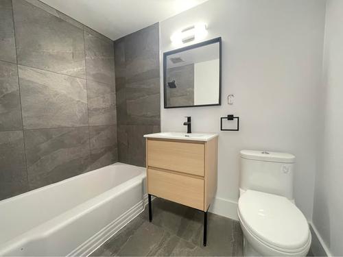 Studio for rent in Montreal - Le Plateau-Mont-Royal — photo 11