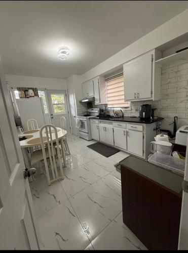 1 bedroom apartment for rent in Montreal - Ville-Marie — photo 2