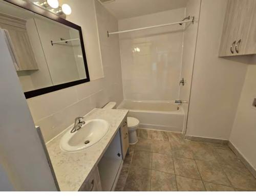 2 bedrooms apartment for rent in Laval — photo 5