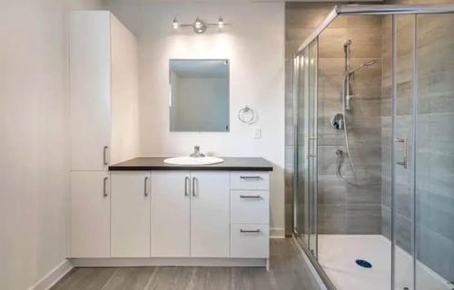 Appartement de 3 chambres à louer à Longueuil — photo 4