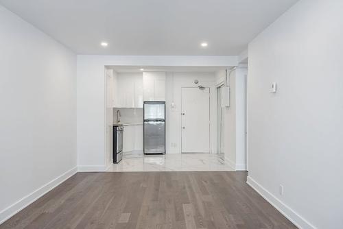 1 bedroom apartment for rent in Montreal - Ville-Marie — photo 4