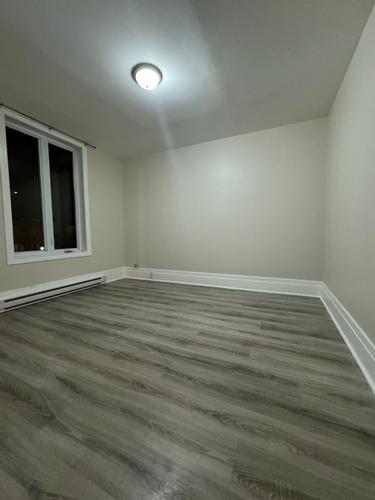 4 bedrooms apartment for rent in Montreal - Ahuntsic-Cartierville — photo 12