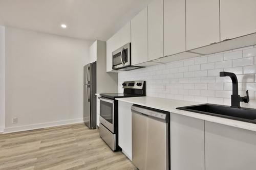 2 bedrooms apartment for rent in Montreal - Villeray–Saint-Michel–Parc-Extension — photo 2