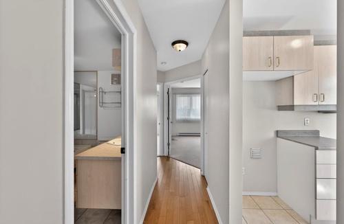 3 bedrooms apartment for rent in Laval — photo 19
