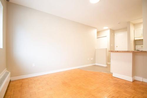 Appartement de 1 chambre à louer à - — photo 4