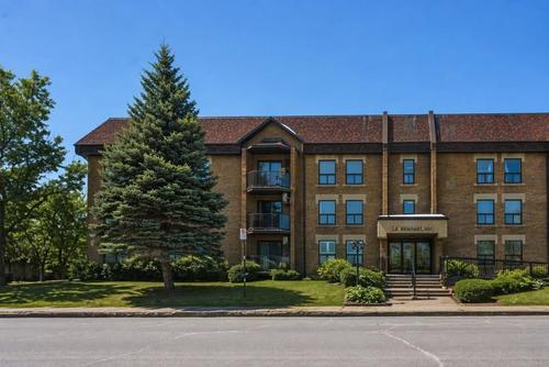 2 bedrooms apartment for rent in Longueuil — photo 2