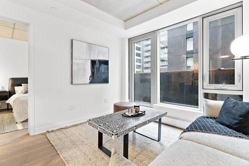 1 bedroom apartment for rent in Montreal - Ville-Marie — photo 3