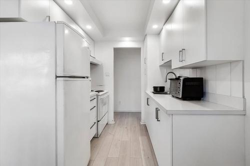 2 bedrooms apartment for rent in Laval — photo 11