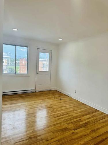 3 bedrooms apartment for rent in Laval — photo 4
