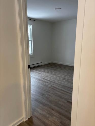 3 bedrooms apartment for rent in Sherbrooke — photo 10
